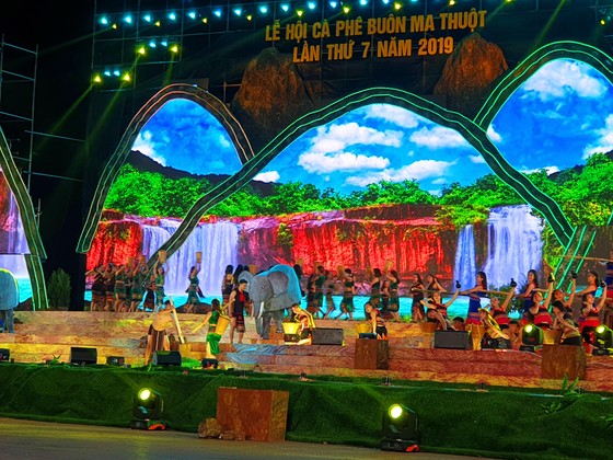 Phó Thủ tướng Thường trực Trương Hoà Bình: Khuyến khích phát triển cà phê đặc sản Việt Nam ảnh 1