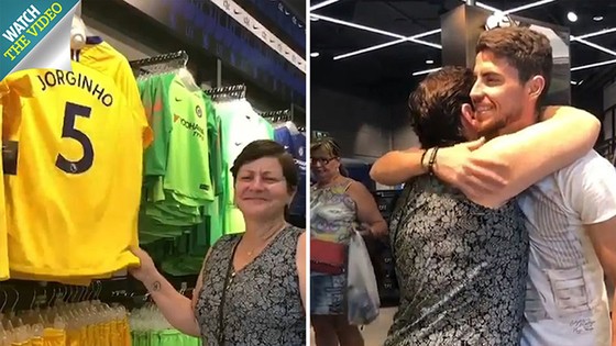 Tân binh của Chelsea, tiền vệ Jorginho: Mẹ đã dạy tôi biết chơi bóng ảnh 2