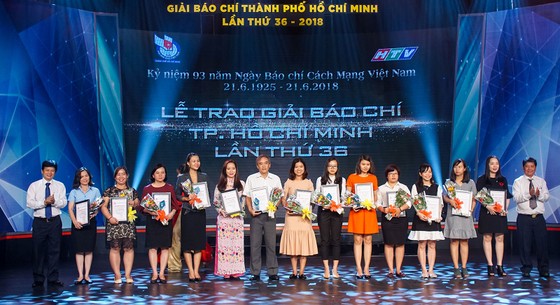 Báo chí TPHCM không ngừng lớn mạnh cả số lượng và chất lượng ảnh 9