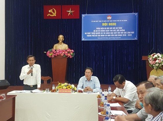 TPHCM bàn biện pháp thu hút, đãi ngộ người tài ảnh 3