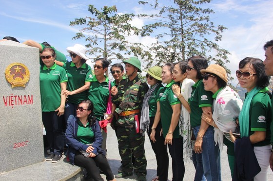 Nhiều hoạt động hướng về biên cương Tổ quốc tại huyện Ngọc Hồi, tỉnh Kon Tum ảnh 2