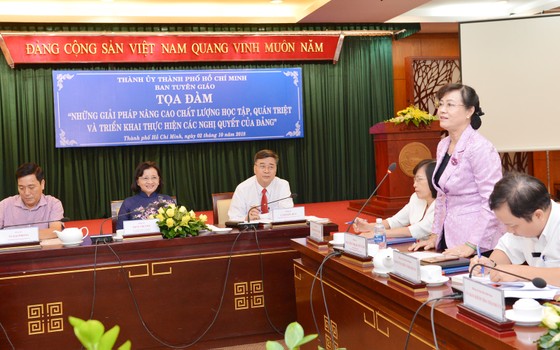 Học tập, quán triệt và triển khai các nghị quyết Đảng phải thực chất, hiệu quả ảnh 2