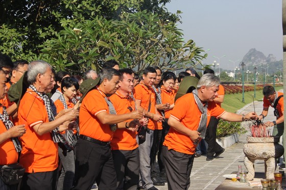 Kết thúc hành trình “Làng Sen quê Bác - Sông Mã anh hùng ảnh 2