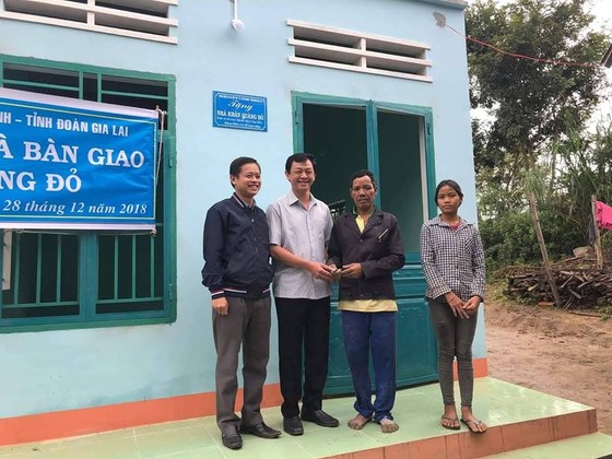 Đem Ấm áp mùa đông đến với đồng bào các dân tộc Gia Lai ảnh 1