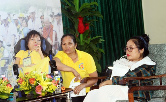 Thắp lửa yêu thương đồng hành với người khuyết tật ảnh 3