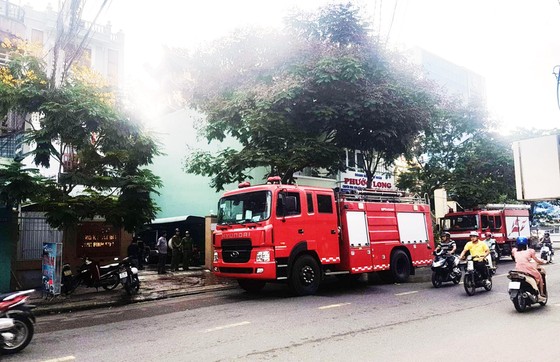 Cháy kho chứa hồ sơ của văn phòng đăng ký đất đai tỉnh Bình Định ảnh 1
