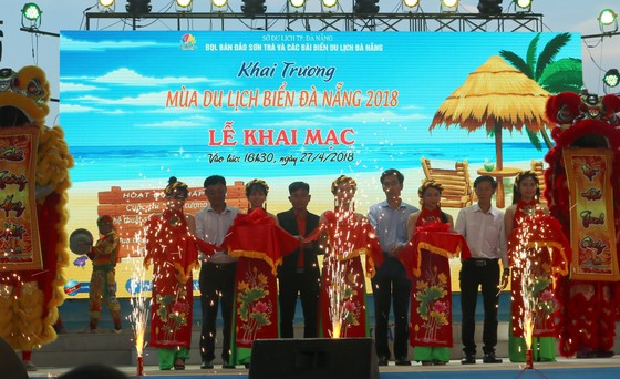 Sôi động mùa du lịch biển Đà Nẵng 2018 ảnh 2