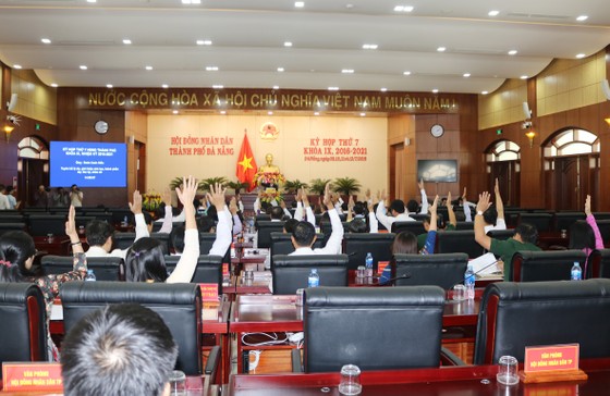 Bầu 3 vị trí lãnh đạo chủ chốt HĐND và UBND TP Đà Nẵng ảnh 1