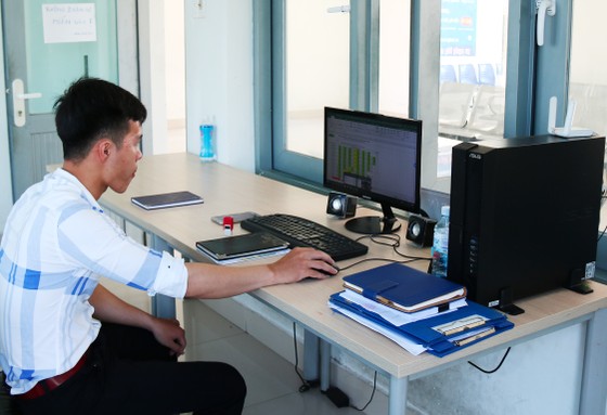 Đà Nẵng, khuyến khích người dân đi xe buýt ảnh 1