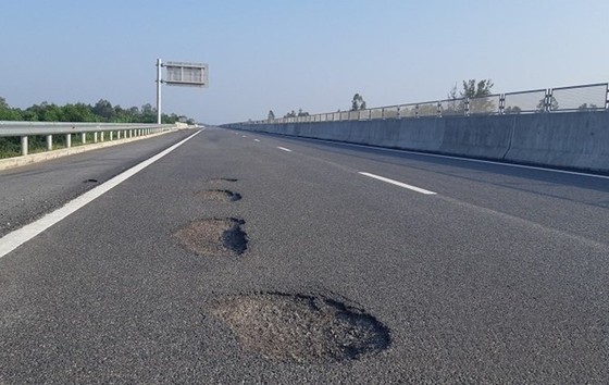 Sẽ xử lý trách nhiệm những đơn vị, nhà thầu liên quan đến dự án đường cao tốc hơn 34.000 tỷ ảnh 2