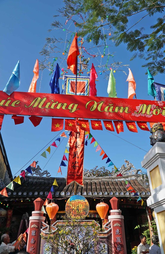 Hội An dựng nêu đón tết ảnh 4