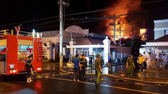 Cần Thơ: Cháy lớn ở Khu công nghiệp Trà Nóc 1 ảnh 7