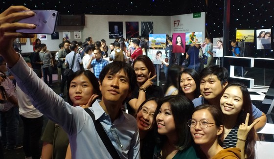 OPPO F7 chính thức được giới thiệu tại Việt Nam ảnh 7