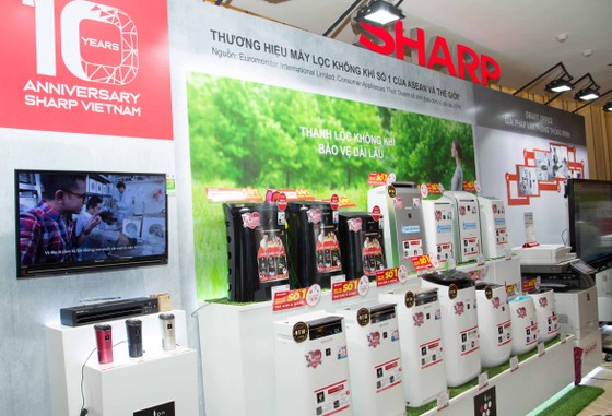 10 năm Sharp tại Việt Nam, cung cấp toàn diện sản phẩm công nghệ cho gia đình ảnh 2