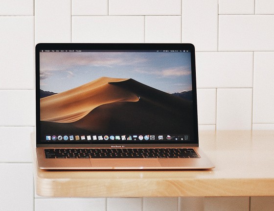 iPad Pro và Macbook Air Retina phiên bản 2018 chính thức lên kệ FPT Shop ảnh 1