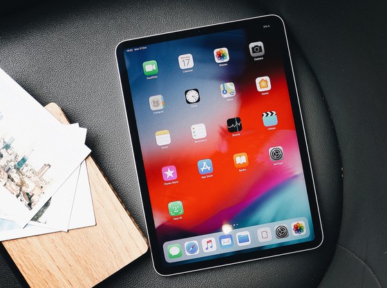 iPad Pro và Macbook Air Retina phiên bản 2018 chính thức lên kệ FPT Shop ảnh 2