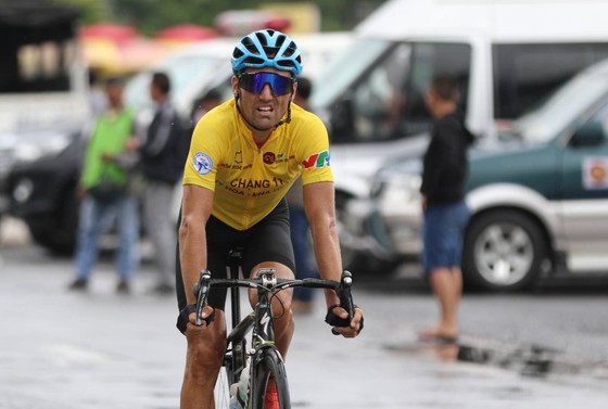 Không gặp may Loic mất áo vàng ảnh 1