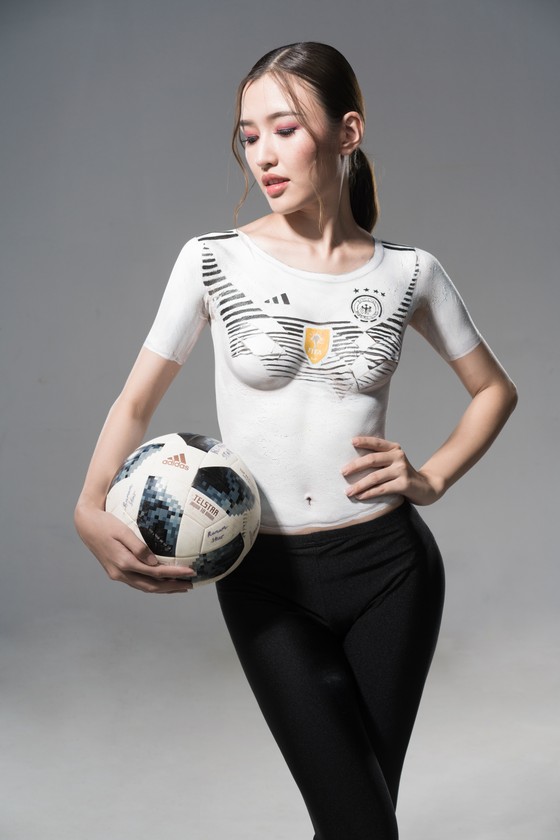 "Nữ hoàng" Phương Chi: 15 năm yêu tuyển Đức vì lý do đặc biệt ảnh 1