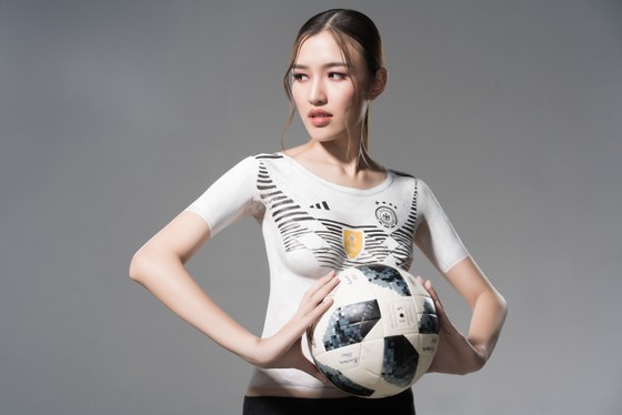 "Nữ hoàng" Phương Chi: 15 năm yêu tuyển Đức vì lý do đặc biệt ảnh 2
