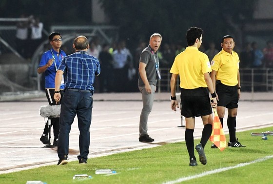 Myanmar - Việt Nam 0-0: Rộng cửa giành ngôi đầu bảng ảnh 3
