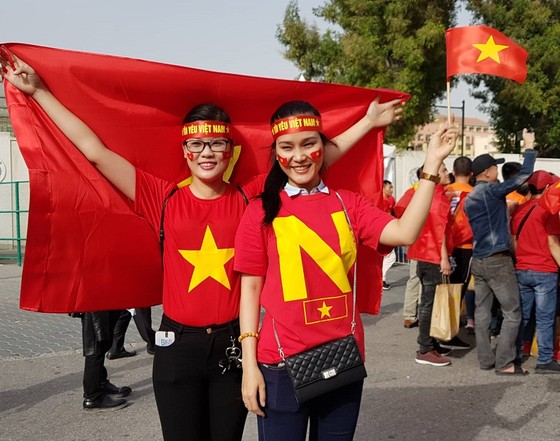 (Trực tiếp) Việt Nam - Nhật Bản 0-1: VAR lại đem niềm vui về cho Nhật Bản ảnh 2
