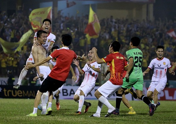 V-League 2019 và cuộc chiến từ các khu kỹ thuật ảnh 2