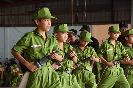 Những ngày hè lý thú ảnh 1