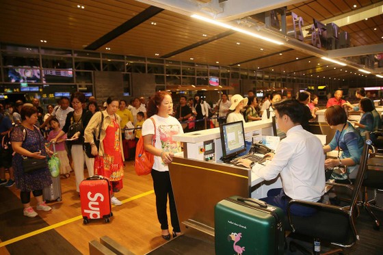Cảng hàng không quốc tế Vân Đồn đón chuyến bay đầu tiên từ Hồ Nam, Trung Quốc ảnh 2