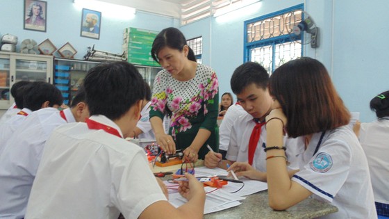 TPHCM: Không được tổ chức lớp chọn đối với học sinh THCS và THPT ảnh 1