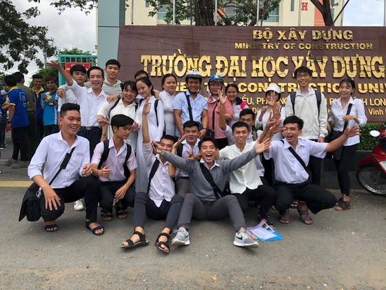 Thí sinh than “khó” với đề thi môn Lịch sử ảnh 6