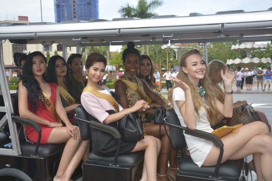 Miss Grand International 2017: Người đẹp yêu kiều soi nhan sắc bên dòng Nhật Lệ ảnh 7
