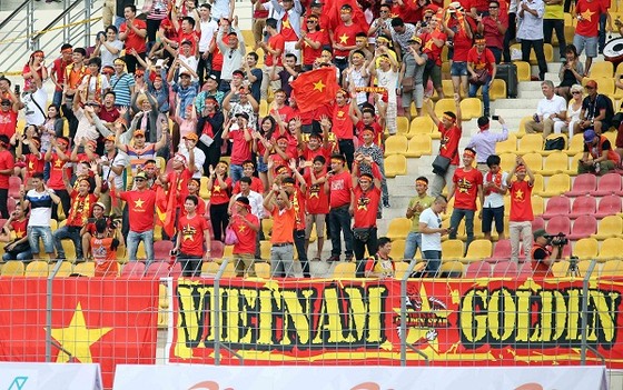 Việt Nam thắng dễ trận mở màn ảnh 2