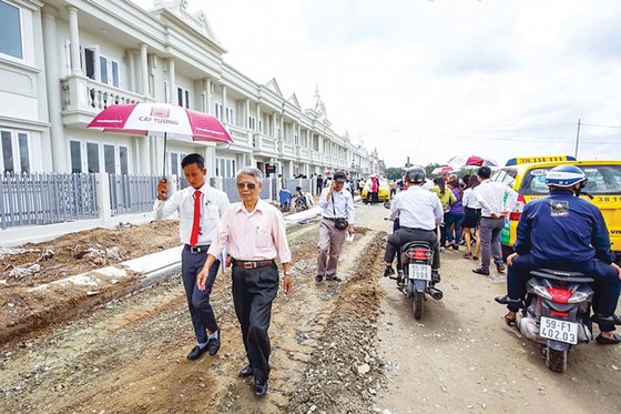 Nhà phố, đất nền hút khách nhờ chính sách ảnh 1