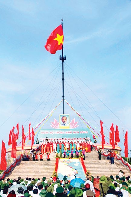 Vươn tầm cùng đất nước ảnh 1