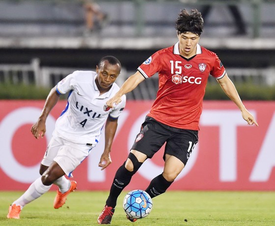 Manchester United và SCG Muangthong United: Người Thái yêu thích nhất ảnh 1