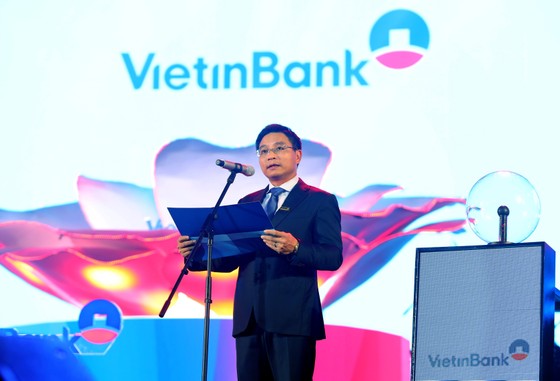 Nghệ sỹ Việt kể câu chuyện âm nhạc “Như những đóa hoa” ảnh 9