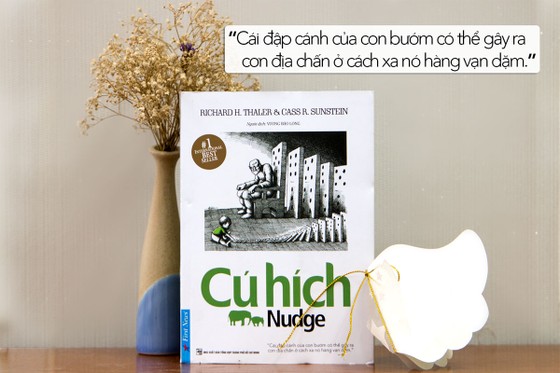 Sách của chủ nhân Nobel Kinh tế 2017 gây ấn tượng mạnh ở Việt Nam ảnh 1