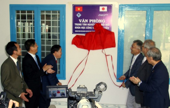 Khai trương Văn phòng Trung tâm khai thác công nghệ thông tin Việt Nam – Nhật Bản