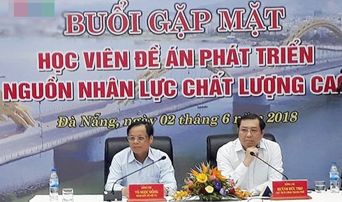 Lãnh đạo TP Đà Nẵng đối thoại với các học viên tham gia Đề án 922. Ảnh: VOV