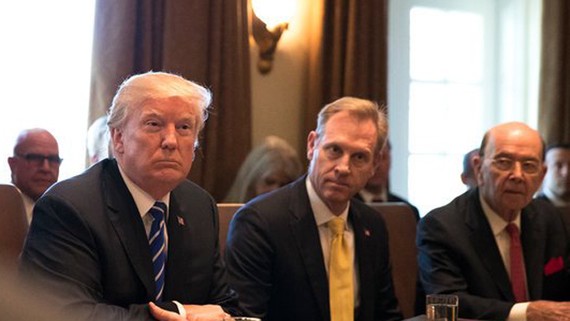 Ông Trump trong cuộc họp ở Nhà Trắng hôm 20-11. Ảnh: NYTIMES 