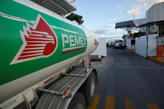 Mexico muốn xóa bỏ độc quyền của  Pemex. Ảnh:Reuters
