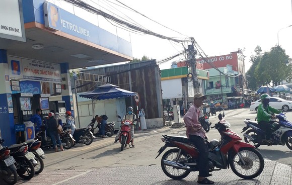 Nhiều cửa hàng xăng dầu thiếu an toàn phòng cháy ảnh 1