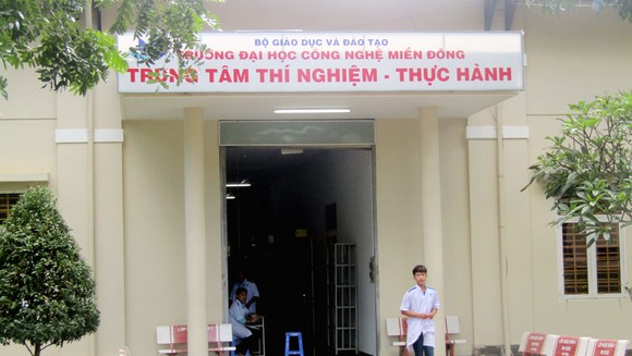 Ấn tượng về một ngôi trường ảnh 3