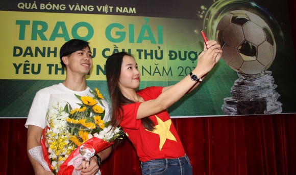 Tiền đạo Nguyễn Công Phượng: Ngôi sao bình dị ảnh 5