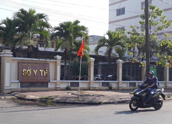 Sở Y tế tỉnh Cà Mau nhiều phòng chuyên môn 100% là lãnh đạo, không có lính ảnh 1