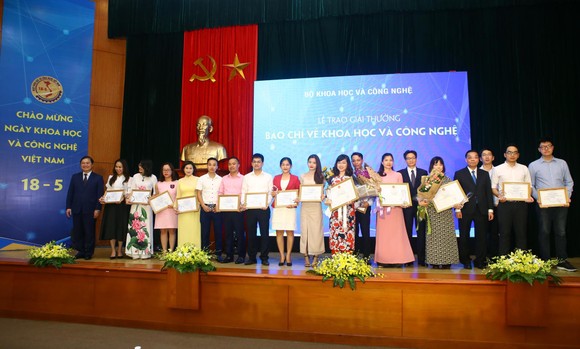 3 nhà khoa học được trao Giải thưởng Tạ Quang Bửu năm 2019 ảnh 1
