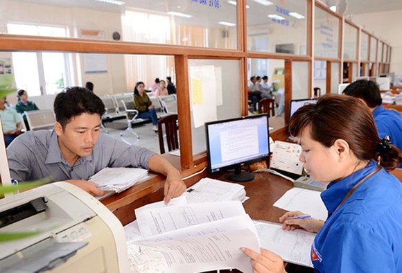 TPHCM mong người dân – không “chạy”, không “xin” khi giải quyết thủ tục hành chính ảnh 1