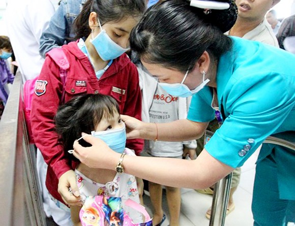 Cần làm tốt công tác sàng lọc bệnh, hạn chế tình trạng lây nhiễm chéo ảnh 2