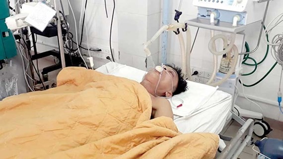 Thủ tướng tặng Bằng khen bác sĩ dùng bia cứu sống bệnh nhân bị ngộ độc rượu ảnh 2