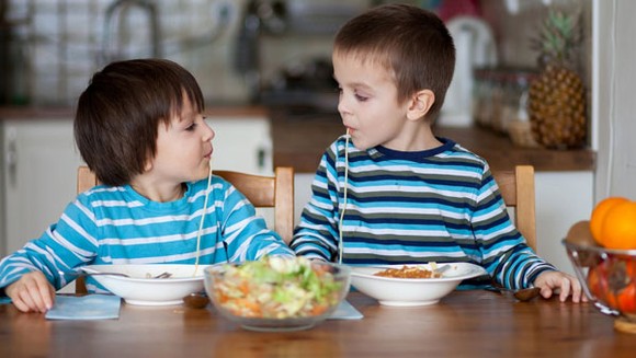Giúp trẻ phát triển tốt từ những "lần đầu vô giá” ảnh 1